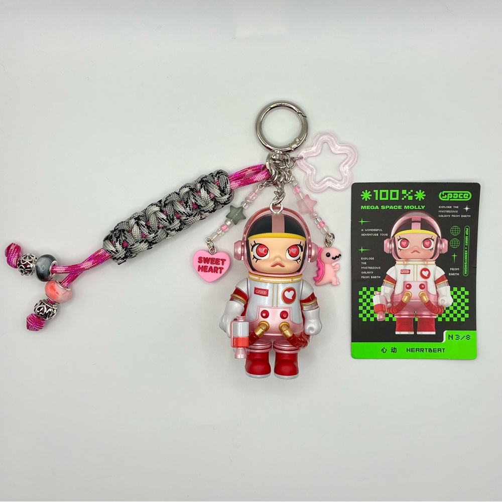 Space Molly 100% x 2-B Series Handmde Bag Charm - Heartbeat